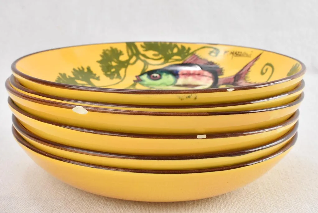 Bouillabaisse service - yellow - 11 pieces Saint Jean du Desert