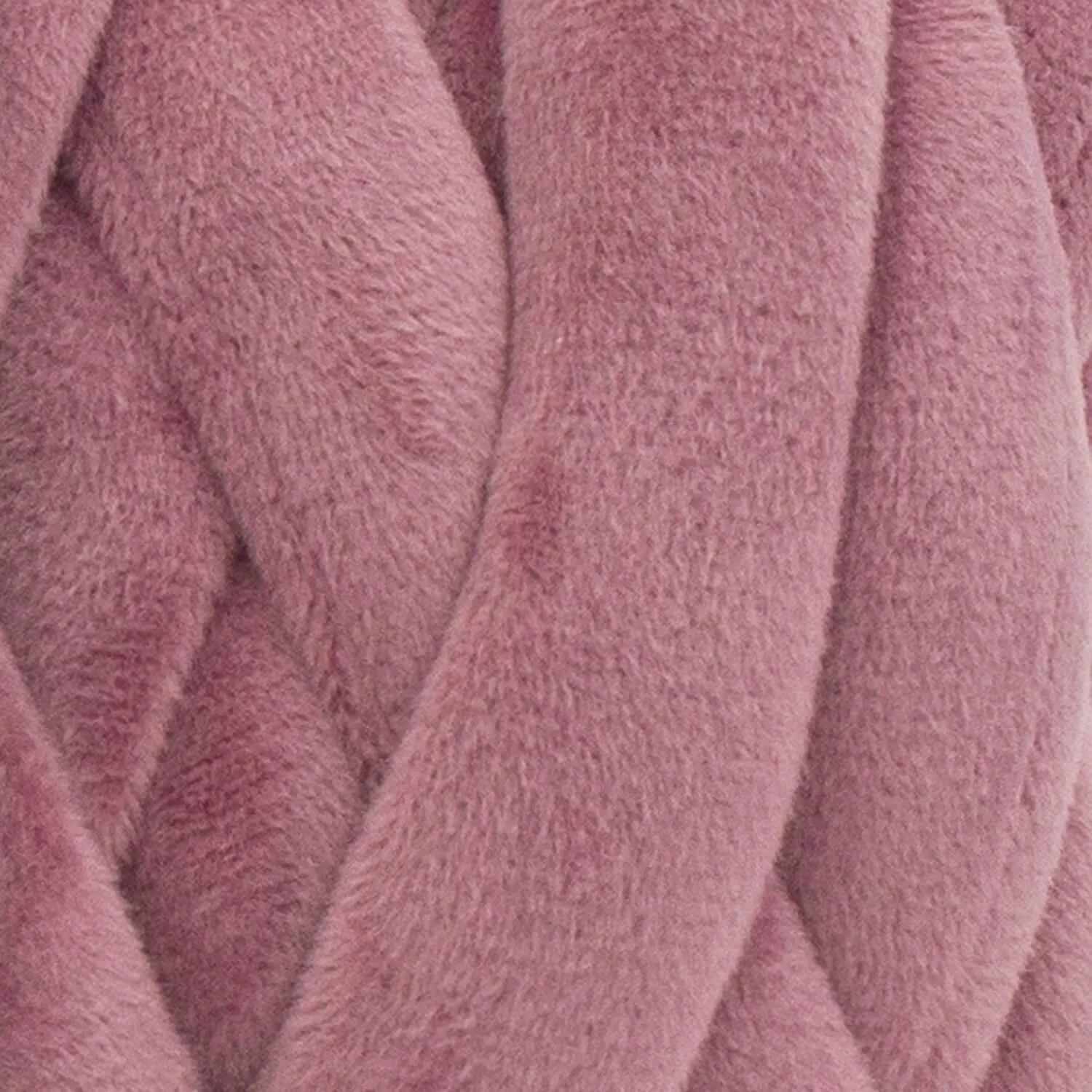 Cover Story™ Cozy Luxe Yarn
