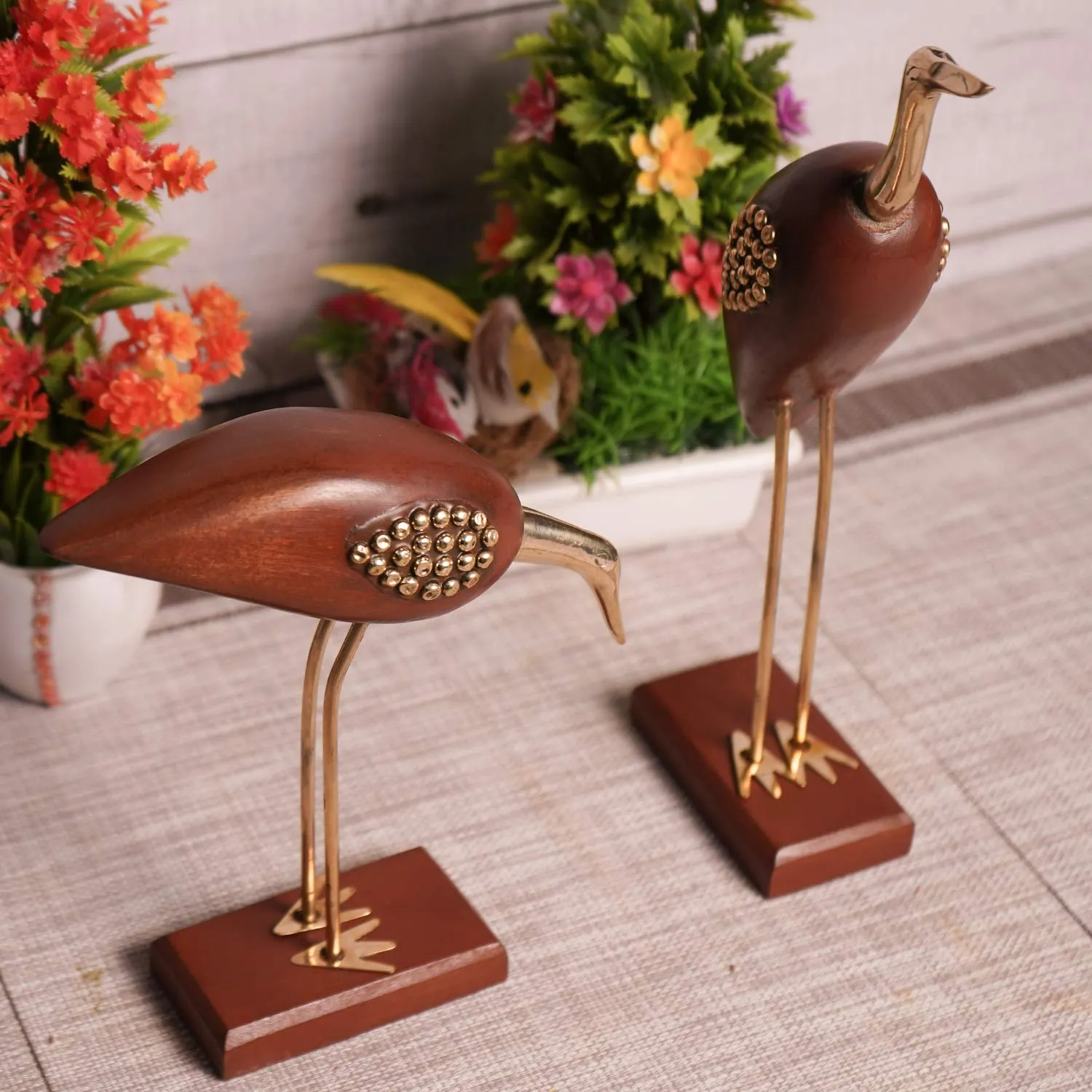 Naayaab Craft Wooden and Brass Saras, Wooden Antique Decorative Saras Swan Crane Love Birds Showpiece for Home Decor - Set of 2, Size:- Big(5 x 9 x 29cm) & Small(5 x 9 x 20cm)