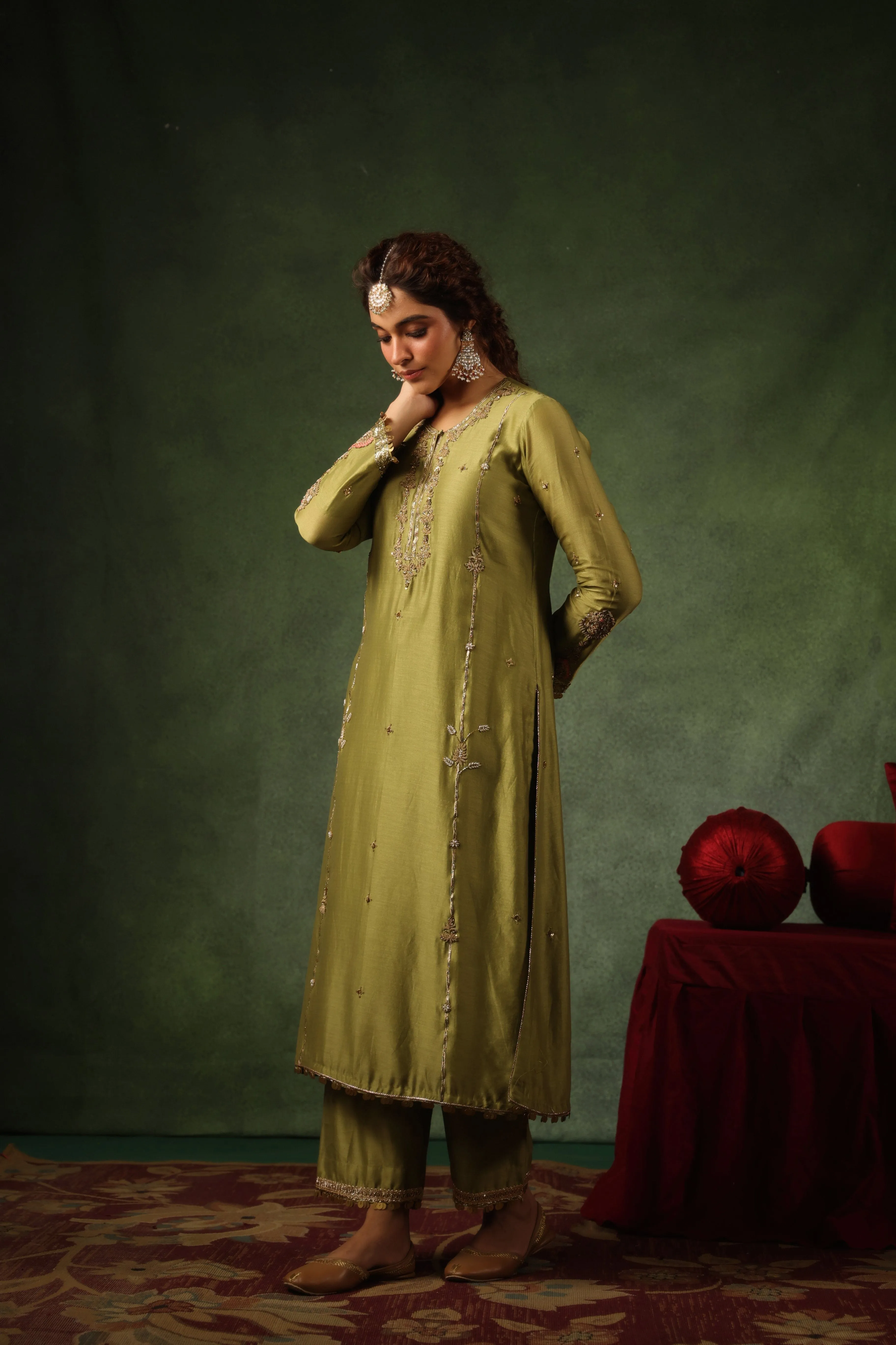 Pakeezah Zardosi Patti Buta Joda Hara