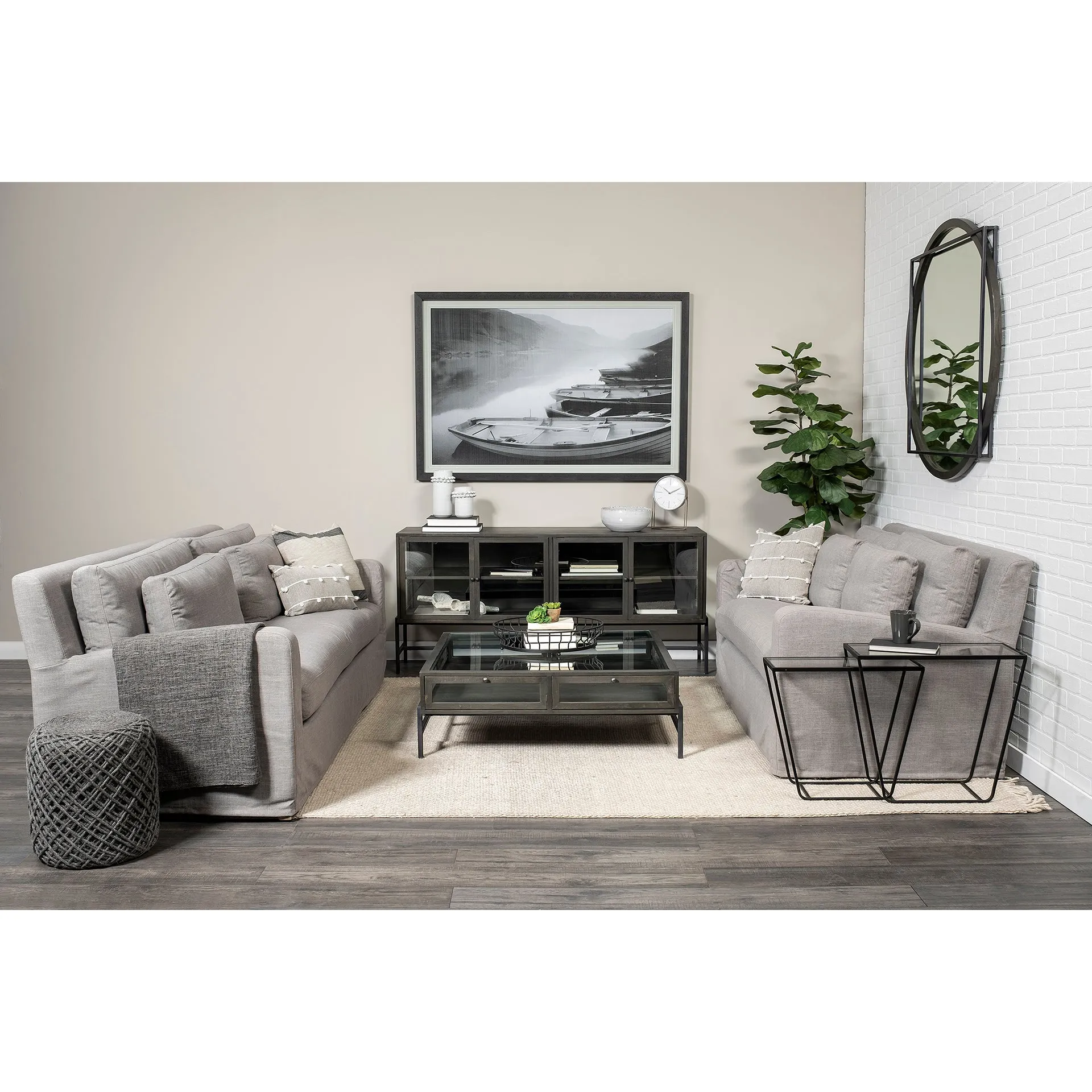 Payton Love Seat in Castlerock Gray